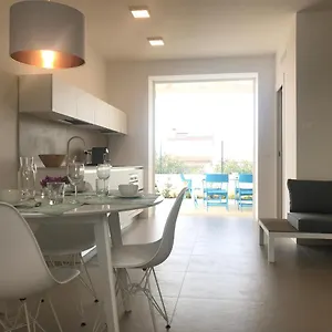 https://casa-laura.sicilyhotelsitaly.net
