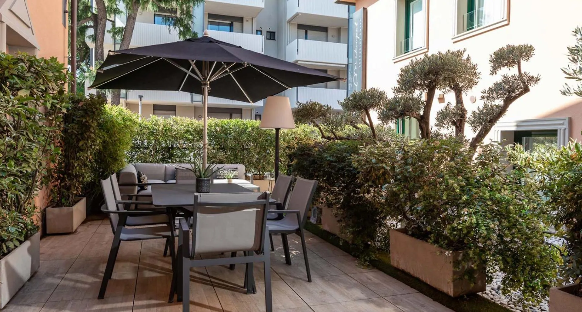 Aparthotel Metropol Ceccarini Suite - Luxury Apartments Riccione